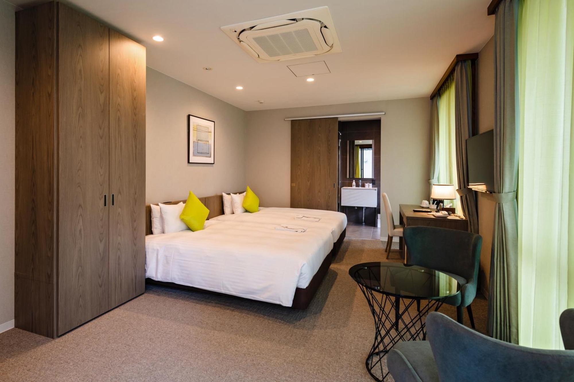 Hotel Azat נאהא מראה חיצוני תמונה